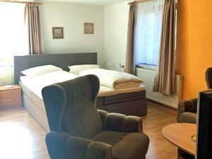 3-Bett-Zimmer